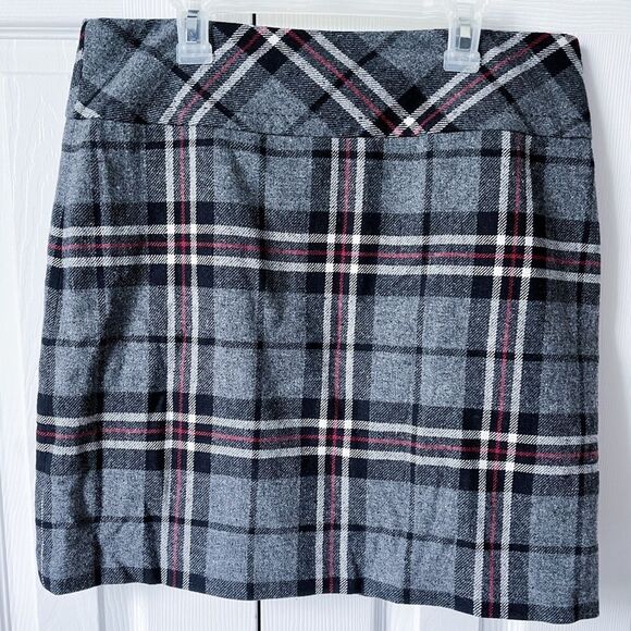 Eddie Bauer Black, Gray, White and Red Plaid Wool Mini Skirt | Women’s Size 6 - Picture 4 of 16